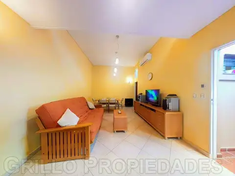 Casa en Venta en Mataderos, USD 196.000