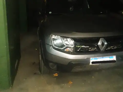 Cochera fija en venta en Uriburu al 1000, Recoleta