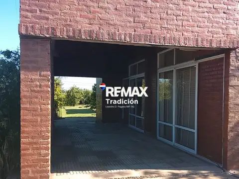 Casa 3 ambientes con 1 baño