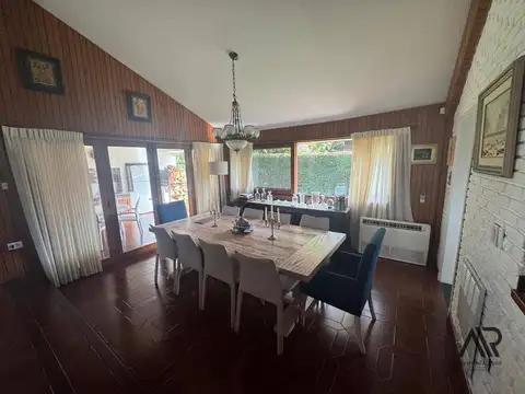 Casa en Venta de 4 dormitorios