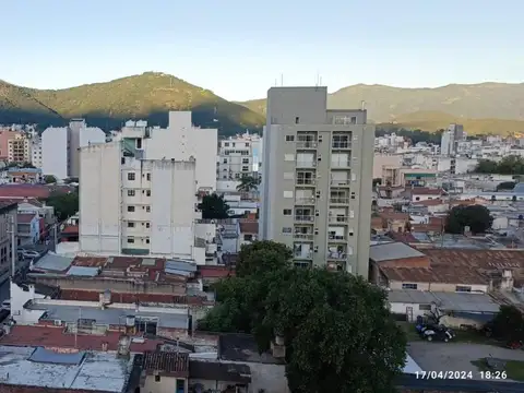 Departamento en Alquiler en Zona Centro, $ 550.000