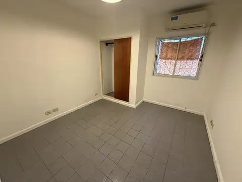 Depto Tipo Casa en Venta de 1 dormitorio