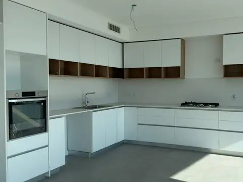 Departamento 6 ambientes con 3 baños