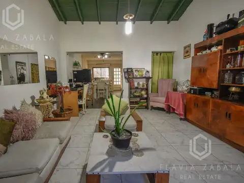 Casa en Venta al Oeste