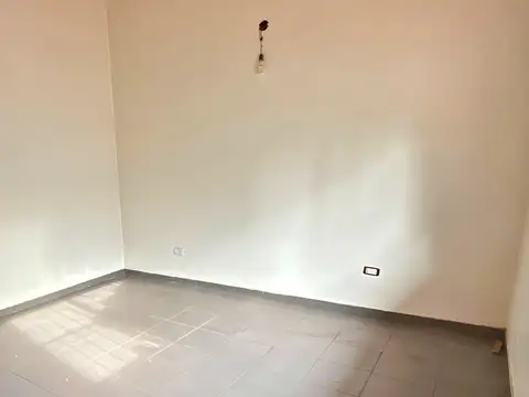 Depto Tipo Casa en Venta 53 años