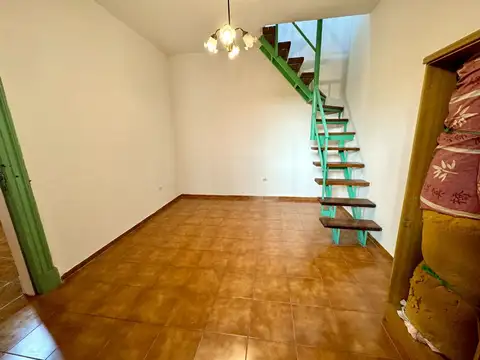 Depto Tipo Casa en Alquiler 56 años