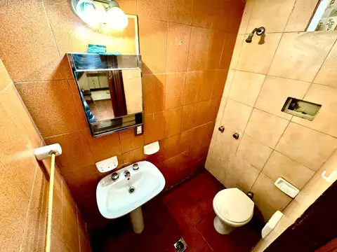 Depto Tipo Casa 4 ambientes con 1 baño