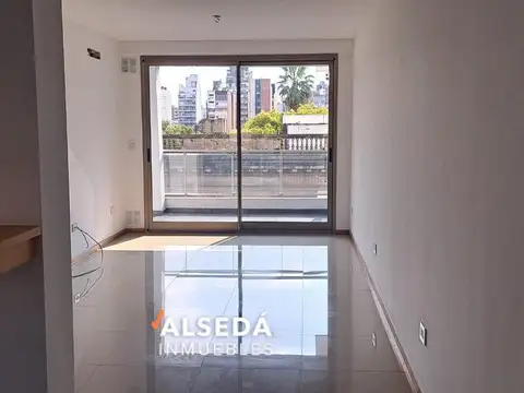 Departamento en Alquiler en Martin, $ 600.000