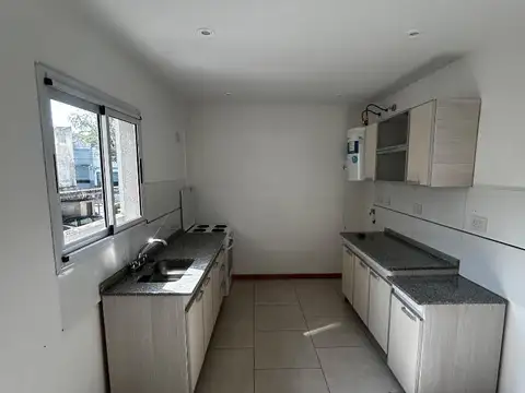 Departamento en Alquiler en Mataderos, $ 620.000