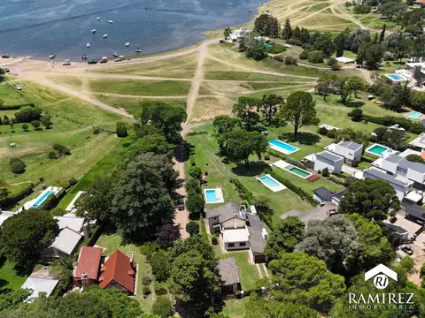 Casa en Venta en Villa Del Dique, USD 600.000