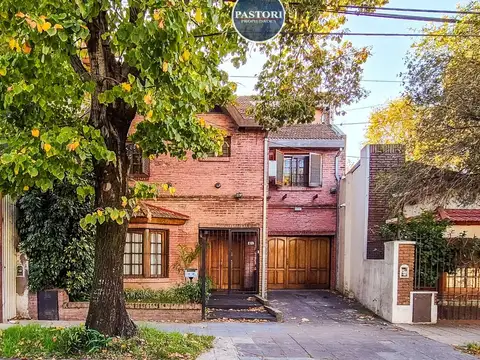 VENTA DE CASA DE 6 AMBIENTES EN FLORIDA