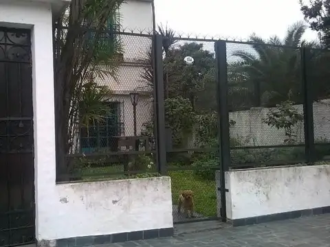 Casa  en Venta ubicado en Quilmes Oeste, Quilmes, G.B.A. Zona Sur - SVN0984_LP584777_1