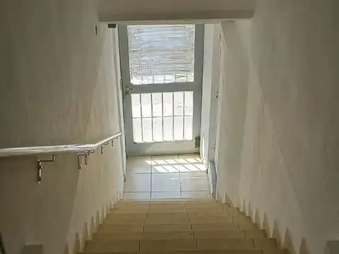 Depto Tipo Casa en Alquiler de 2 dormitorios