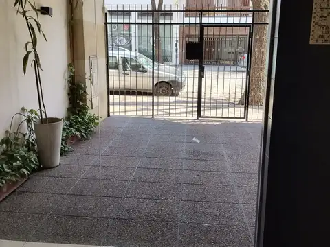 Alquiler monoambiente con balcon