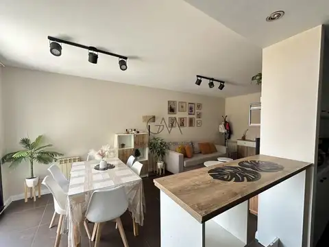 Departamento 3 ambientes con 2 baños
