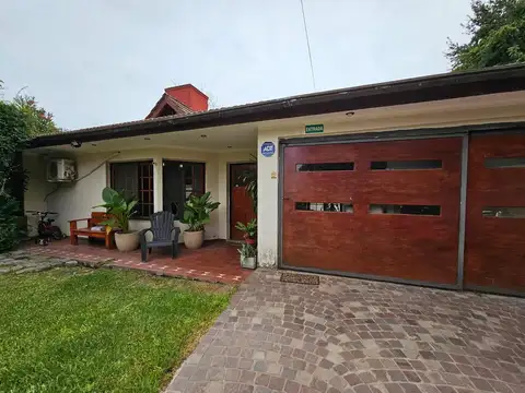 Casa 3 ambientes con 2 baños
