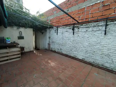 Depto Tipo Casa en Venta con 1 cocheras
