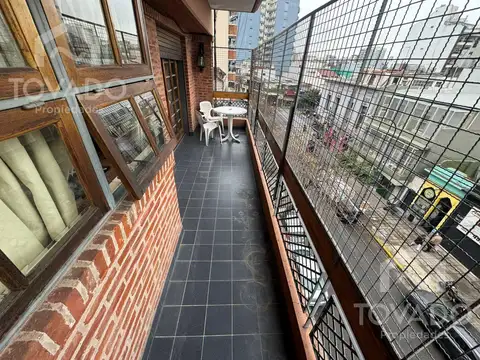 Departamento 4 ambientes con 2 baños