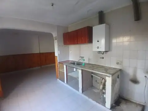 CASA EN VENTA DE 2 DORMITORIOS BARRIO SANTA RITA GRANADERO BAIGORRIA