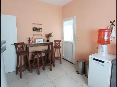 Casa en Alquiler Temporal con 4 cocheras