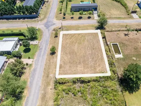 Terreno en Venta en Funes, USD 34.000