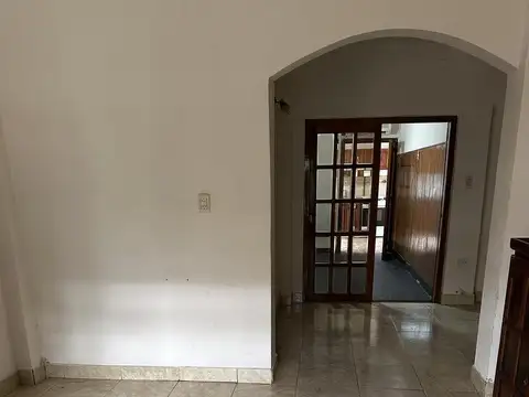 Depto Tipo Casa en Alquiler de 1 dormitorio