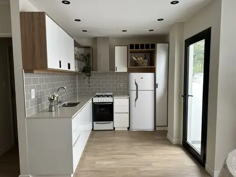 Depto Tipo Casa en Venta de 2 ambientes