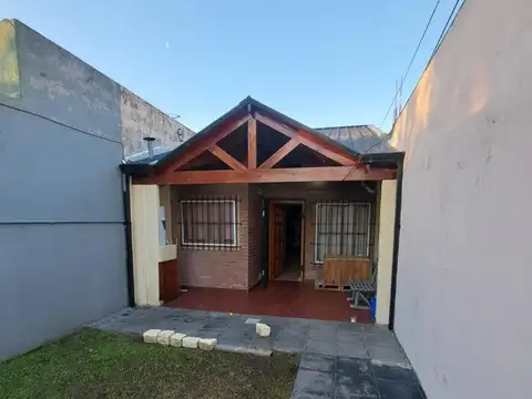 Casa en Venta en Avellaneda, USD 115.000