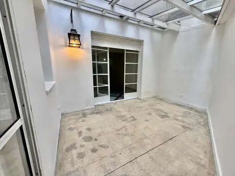 Depto Tipo Casa 2 ambientes con 1 baño