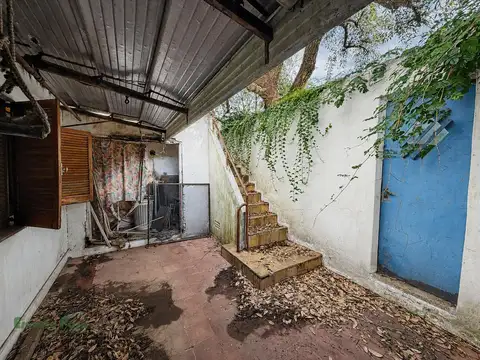 Casa 4 ambientes con 1 baño