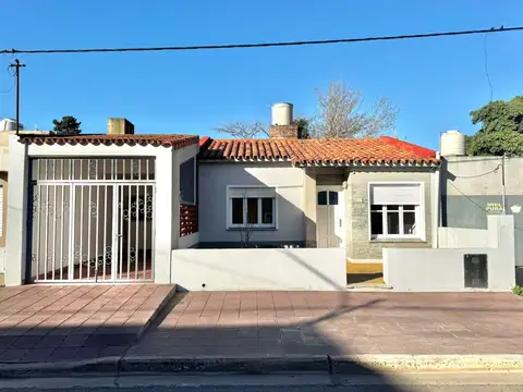 CASA EN VENTA EN PERGAMINO 