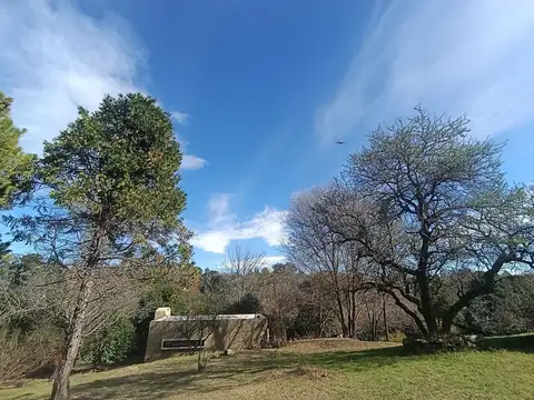 Casa 6 ambientes con 2 baños
