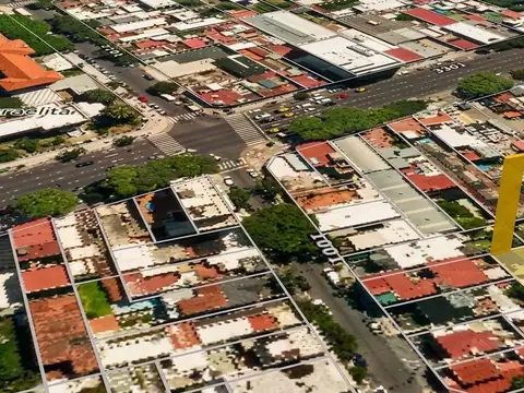 Terreno en Venta en Flores Norte, Flores