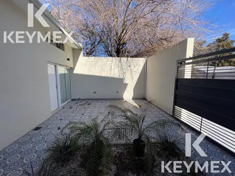 Galpón - Joaquin Gorina