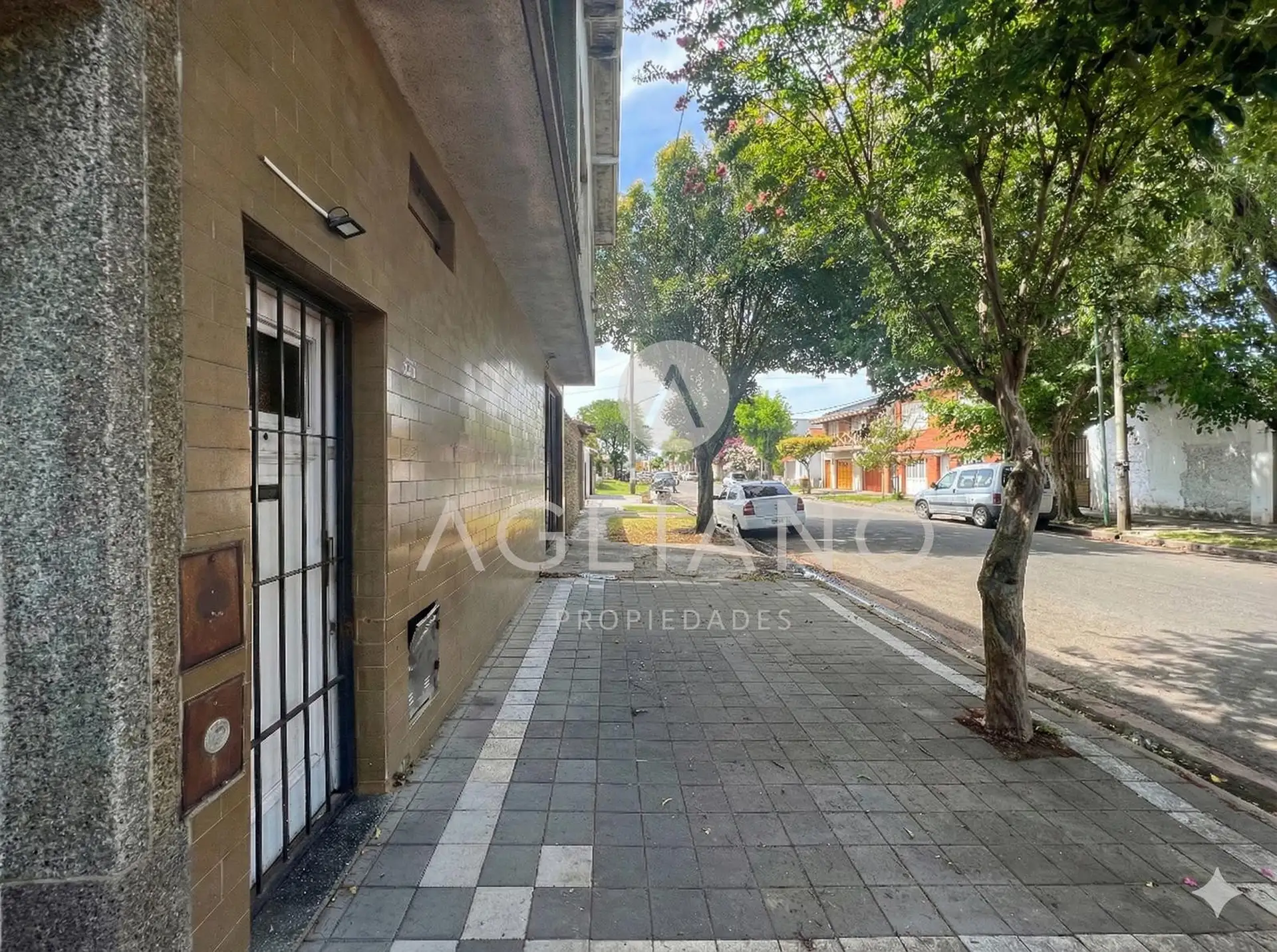 Casa en Venta Pinos de Anchorena, 4 amb, 226m²