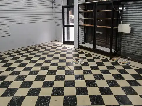 Local en Venta en Abasto, USD 159.000
