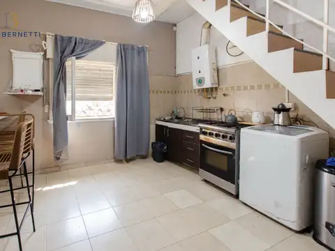 Depto Tipo Casa en Venta de 5 ambientes