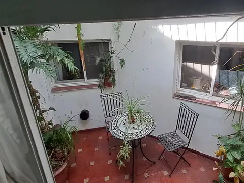 Depto Tipo Casa 4 ambientes con 2 baños