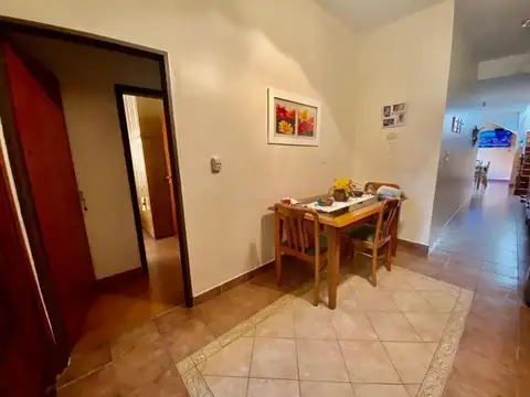 Casa en Venta en Haedo, USD 240.000