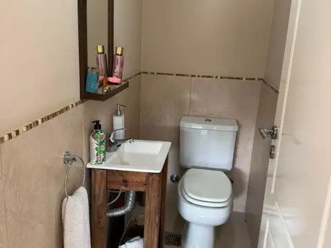 Casa en Venta con 4 cocheras