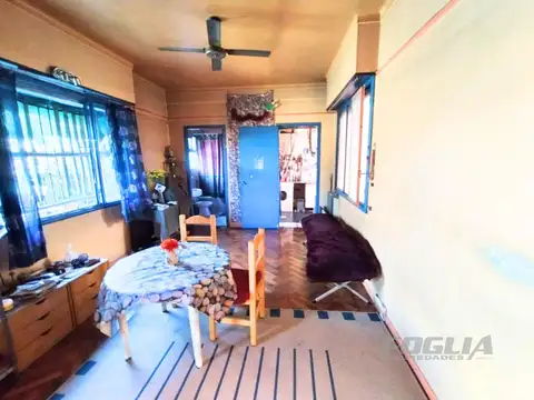 LUIS SAENZ PEÑA 1700. 1 AMBIENTE Y MEDIO .