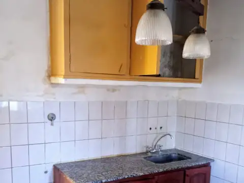 "LINDO CHALET ANTIGUO PERO MUY SOLIDO"