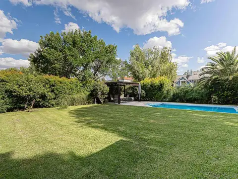 Casa en Venta de 5 dormitorios