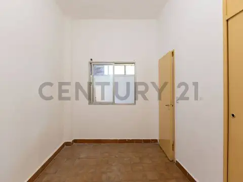 PH 2 AMBIENTES CON PATIO / ACEPTA PERMUTA