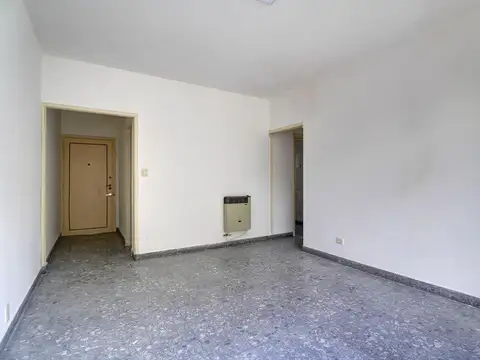Depto Tipo Casa en Venta 70 años