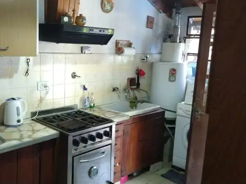 Gobernador Luis Monteverde 1000