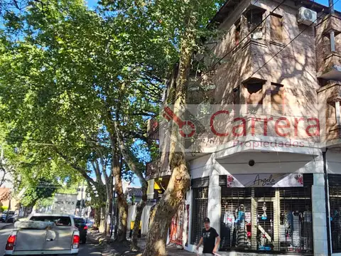 Alberdi 3100, Piso 1