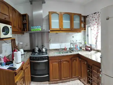 PH Al Frente 3 Amb. C/cochera + Patio + Terraza