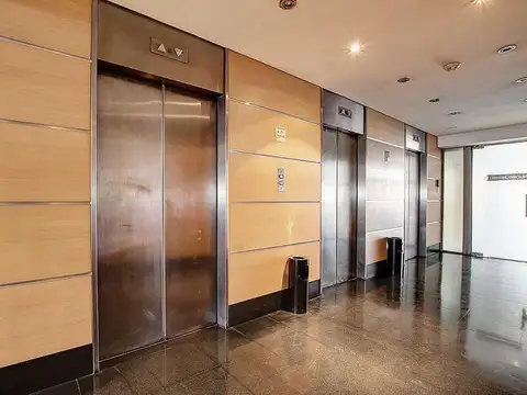 Oficina en Alquiler al Oeste