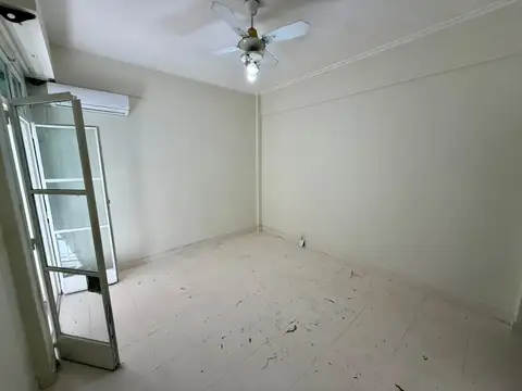 Depto Tipo Casa en Venta de 2 ambientes